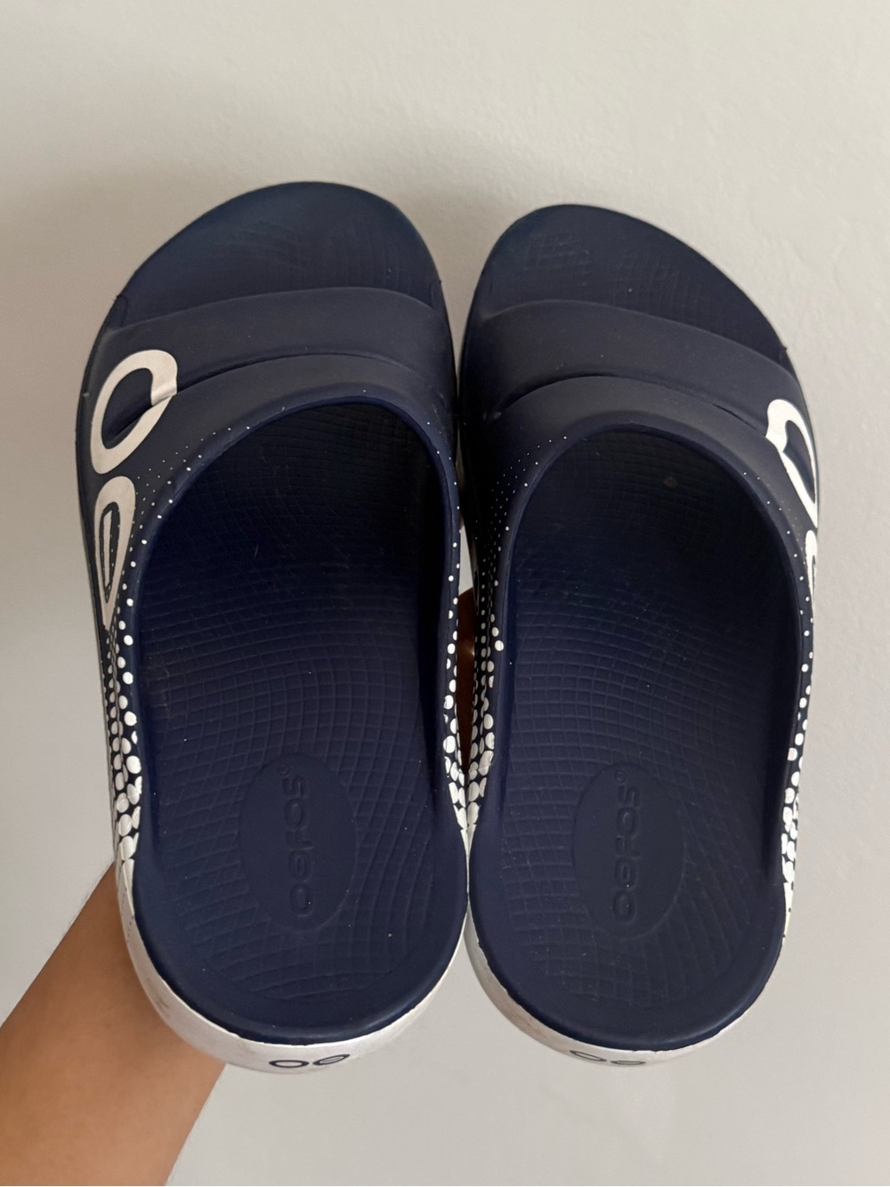 Oofos OOriginal Sport Recovery Slides Navy White Women’s W10 Men’s M8 - Picture 3 of 6